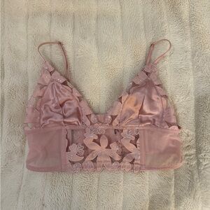 VS Lace Bralette